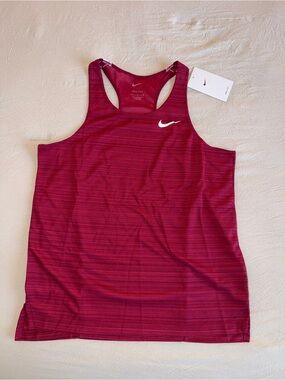 Nike Dri-FIT Performance Tank - Burgundy